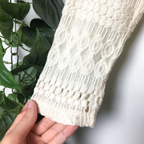 *SOLD* LUCKY BRAND Ivory 3/4 Sleeve Lace Top - Picture 4 of 5
